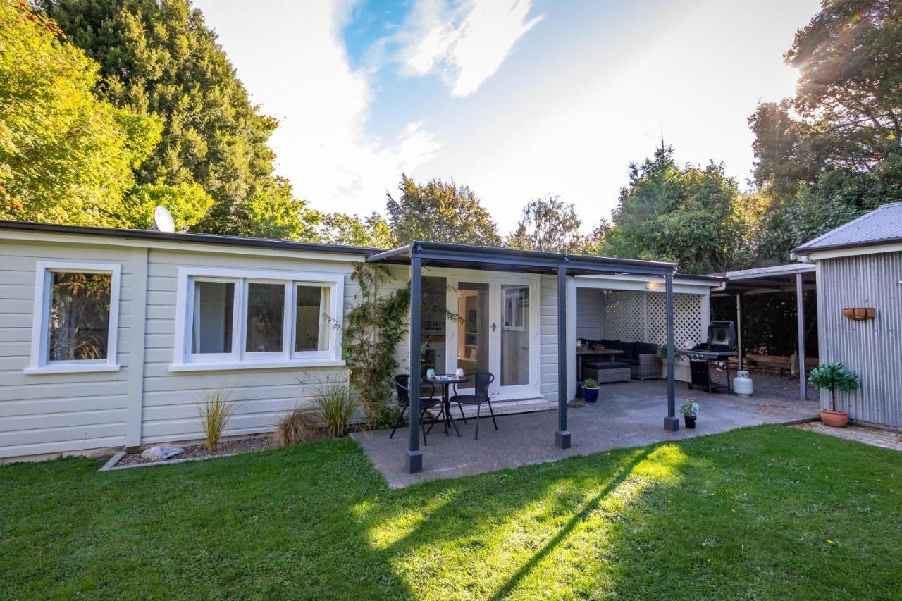 Hop, Skip And Jump To The Lake - Te Anau House Eksteriør billede