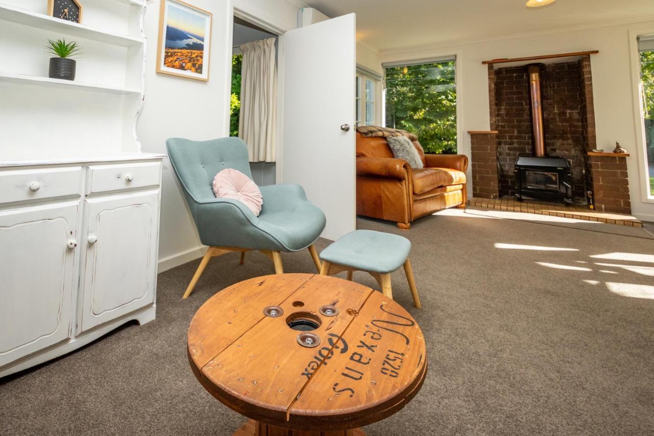 Hop, Skip And Jump To The Lake - Te Anau House Eksteriør billede